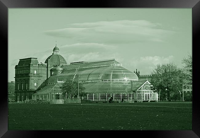 Peoples Palace 1 Framed Print by Iain McGillivray