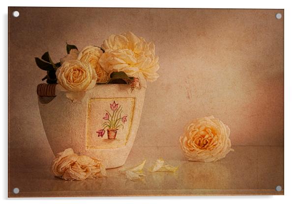 Cream roses in elegant vase  Acrylic by Eddie John
