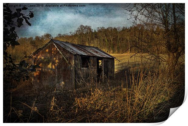  Abandoned Farm Building Print by Ian Lewis