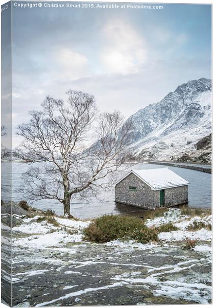  Winter at Llyn Ogwen Canvas Print by Christine Smart