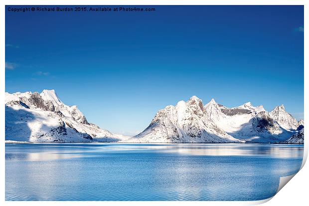  Reine Fjord Vista Print by Richard Burdon