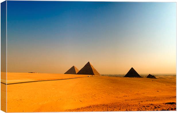 pyramids of giza 08 Canvas Print by Antony McAulay