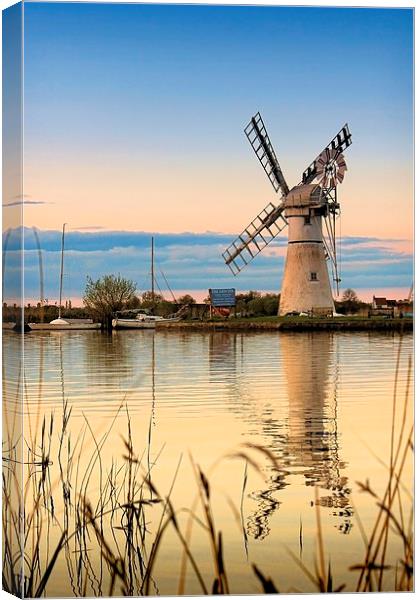 Evening in Thurne Canvas Print by Broadland Photography