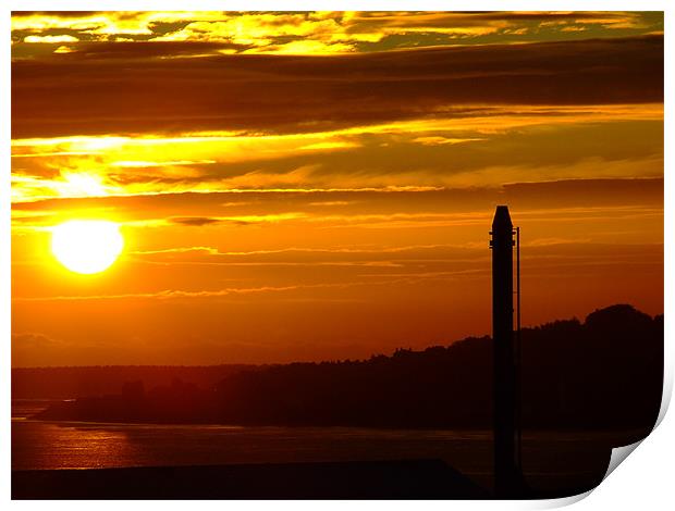 Dundee sunrise over the bay Print by Dave Wyllie
