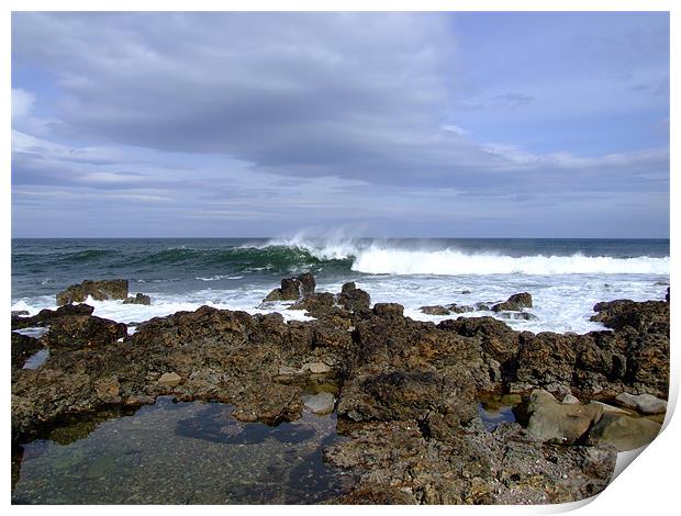 Wave breaking in Lossiemouth Print by Dave Wyllie