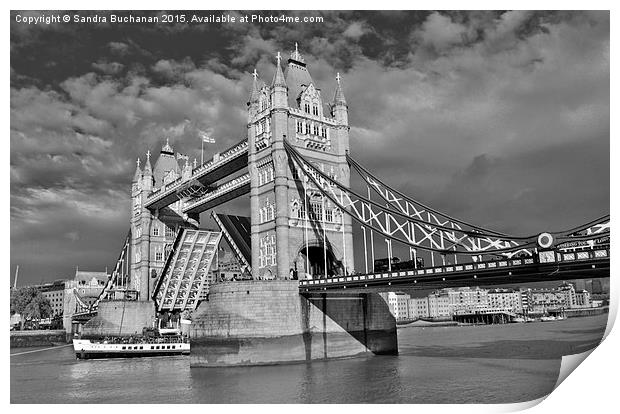  London Bridge  Black & White Print by Sandra Buchanan