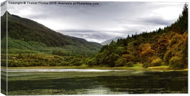  Loch Monzievaird Canvas Print by Thanet Photos