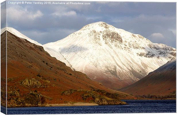  Great Gable Canvas Print by Peter Yardley