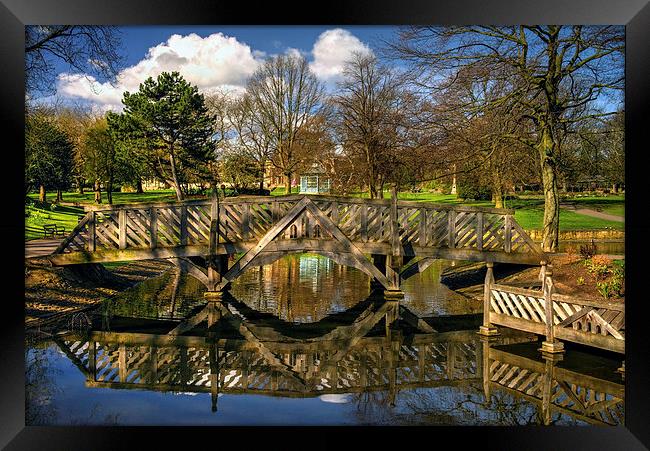 Weston Park Pond and Footbridge  Framed Print by Darren Galpin