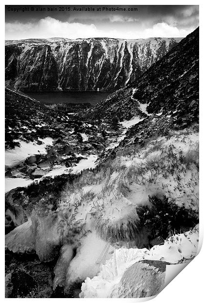 Loch Muick winter  Print by alan bain