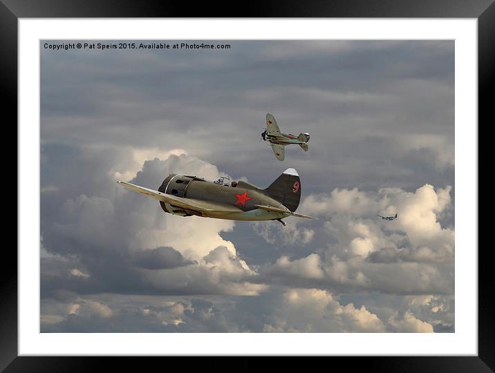  Polikarpov I16 - Russian Air Force 1941 Framed Mounted Print by Pat Speirs