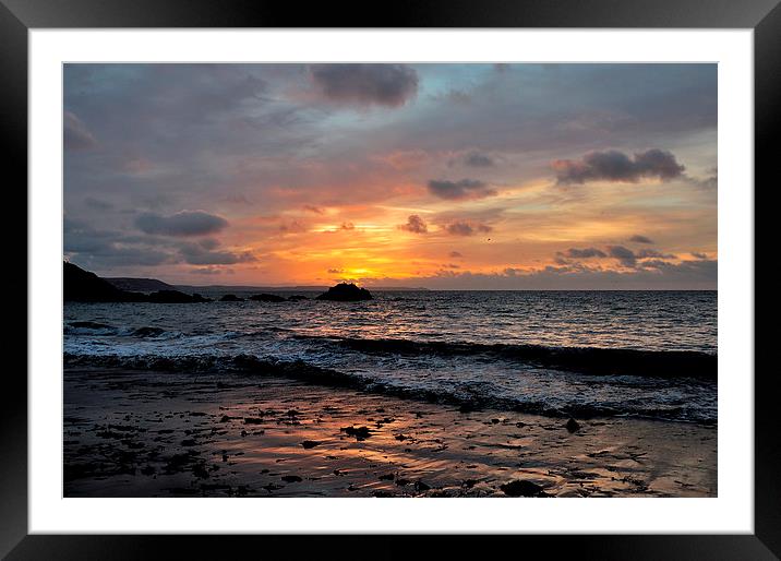  Sunrise on Looe Town Beach Framed Mounted Print by Rosie Spooner