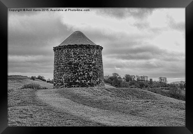 Beacon Tower at Burton Dassett Black and White  Framed Print by Avril Harris