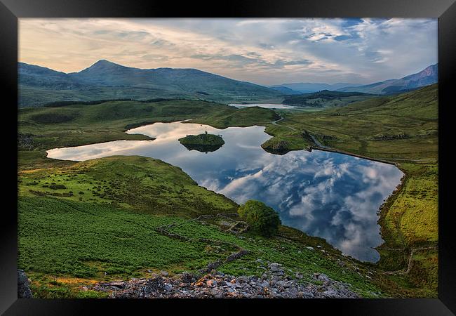  Llyn Dywarchen- wide view Framed Print by Rory Trappe