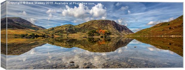 Crummock Water Calmness Canvas Print by Dave Massey