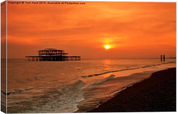  Brighton Sunset Canvas Print by Tom Hard