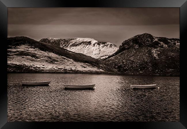  Snowdon Framed Print by Peter Stuart