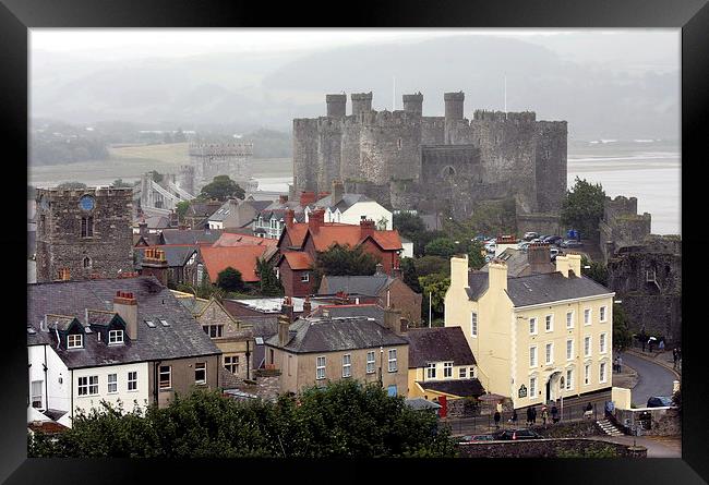  Conwy Castle north Wales Framed Print by Tony Bates