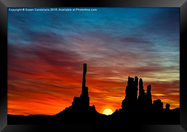 A New Day At The Totem Poles Framed Print by Susan Candelario