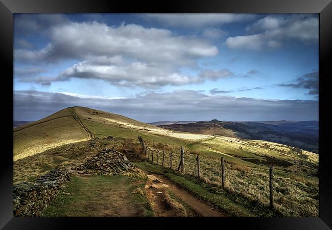 Footpath to Lose Hill  Framed Print by Darren Galpin