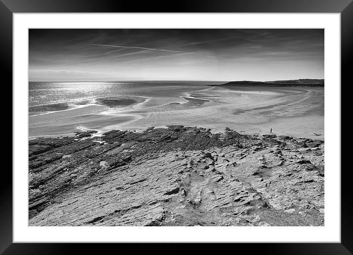  Barry Island beach Framed Mounted Print by Andrew Richards