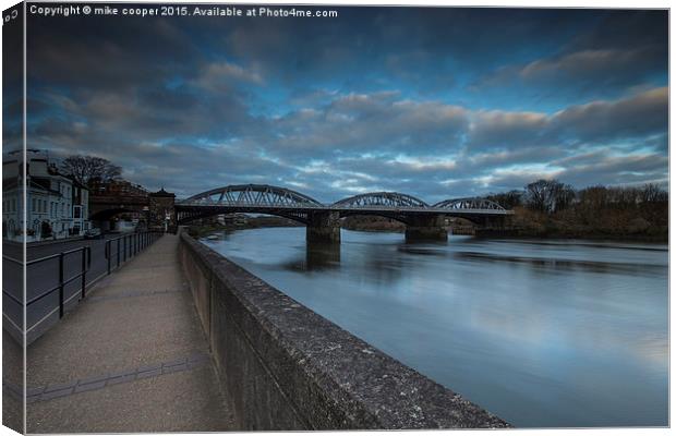  Barnes bridge on the Surrey side Canvas Print by mike cooper