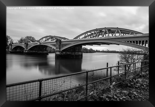  grey day at Barnes bridge Framed Print by mike cooper