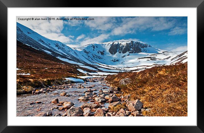 Coire Etchachan, cairngorms national park Framed Mounted Print by alan bain