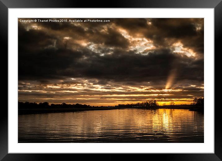   Sunset on the river 2 Framed Mounted Print by Thanet Photos