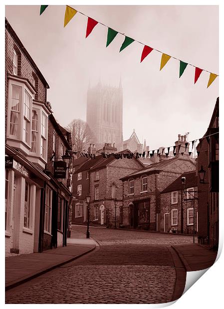  Lincoln, Steep Hill, on a foggy morning Print by Andrew Scott