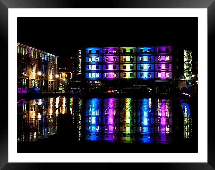 Victoria Quays Straddle Warehouse Framed Mounted Print by Chris Watson