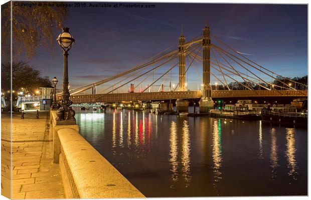  albert bridge over the thames Canvas Print by mike cooper