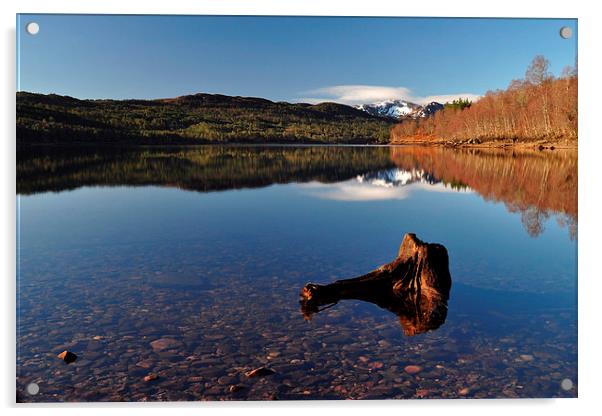   Loch Beinn a' Mheadhoin Acrylic by Macrae Images