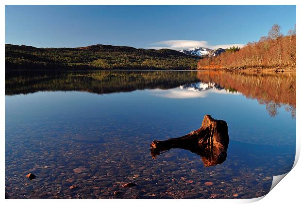   Loch Beinn a' Mheadhoin Print by Macrae Images