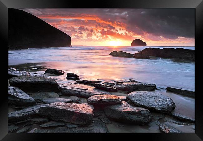 Setting Sun Trebarwith Strand Framed Print by Andrew Ray