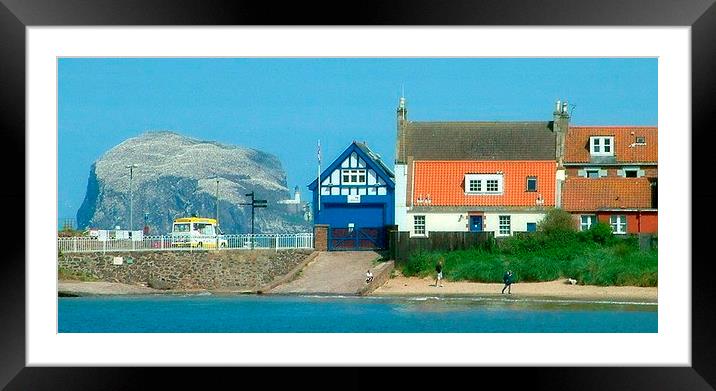  north berwick Framed Mounted Print by dale rys (LP)
