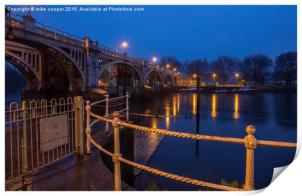  Richmond  lock downstream first light Print by mike cooper