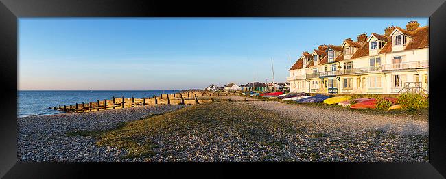  Whitstable Beach Framed Print by Alex Hare