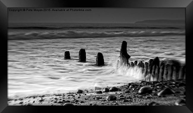 Misty Waves on The Groynes  Framed Print by Pete Moyes