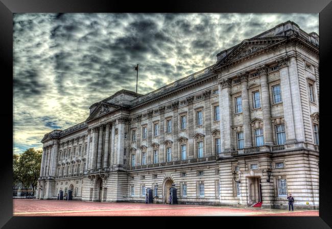 Buckingham Palace Framed Print by David Pyatt