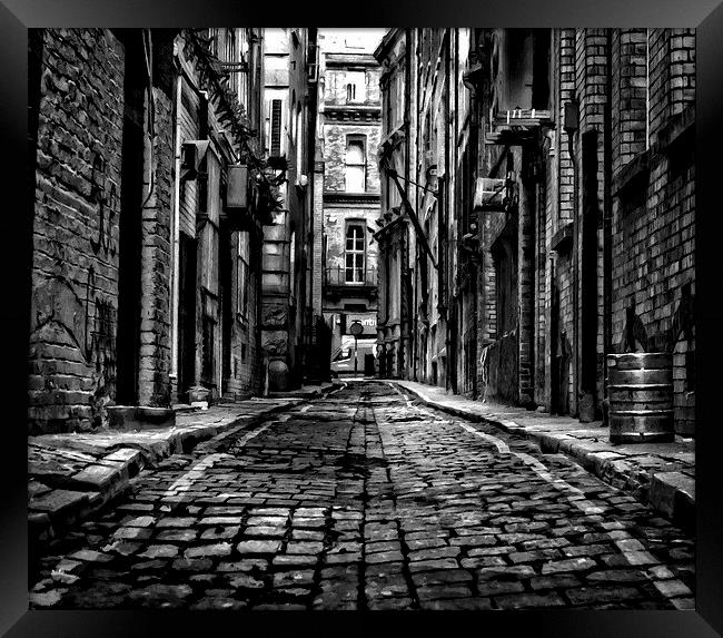 cobbled back streets of inner city Liverpool Framed Print by ken biggs