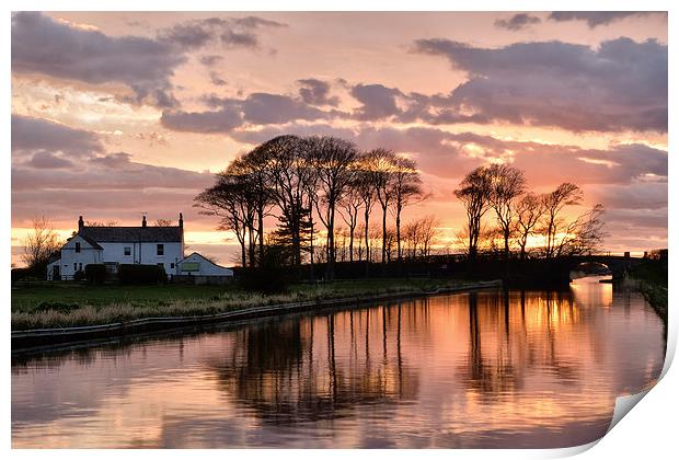  Pink Skies Over The Lancaster Canal - Condor Gree Print by Gary Kenyon