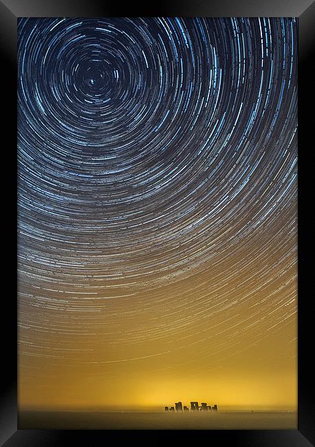  Star Trails above a misty Stonehenge Framed Print by stuart bennett