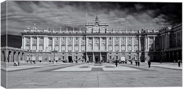 The Royal Palace Madrid Canvas Print by Stephen Taylor