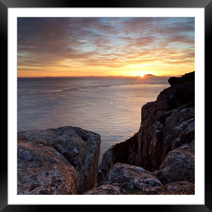 Sunset at Neist Point Framed Mounted Print by Stephen Taylor