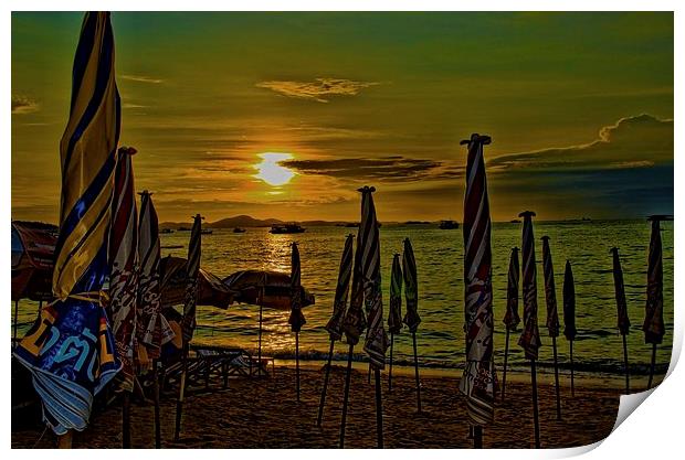  PATTY BEACH SUNSET Print by radoslav rundic