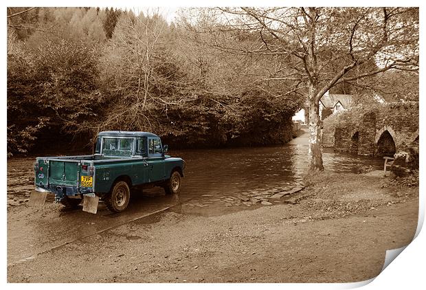 Landrover v The ford...! Print by Rob Hawkins