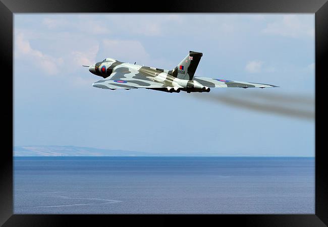  Vulcan XH558 at Dawlish Framed Print by Oxon Images