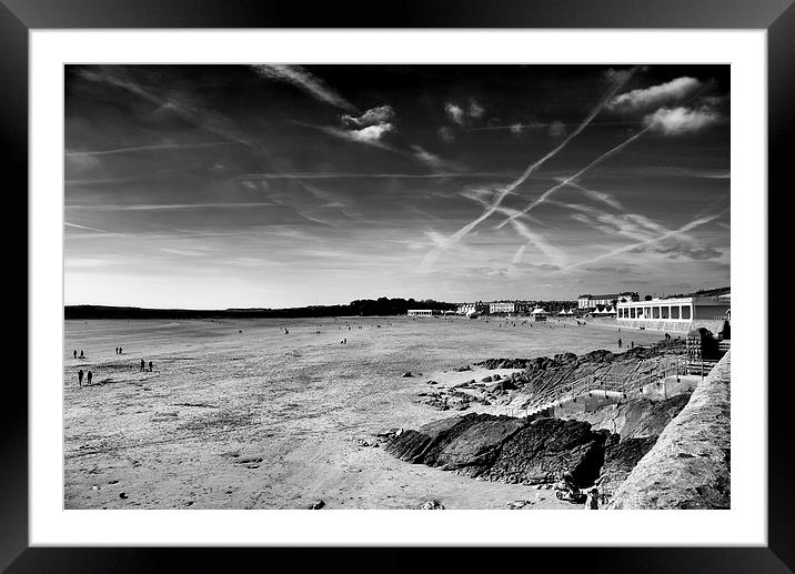 Barry Island beach Framed Mounted Print by Andrew Richards