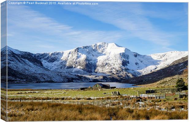 Y Garn mountain Snowdonia wales UK Canvas Print by Pearl Bucknall